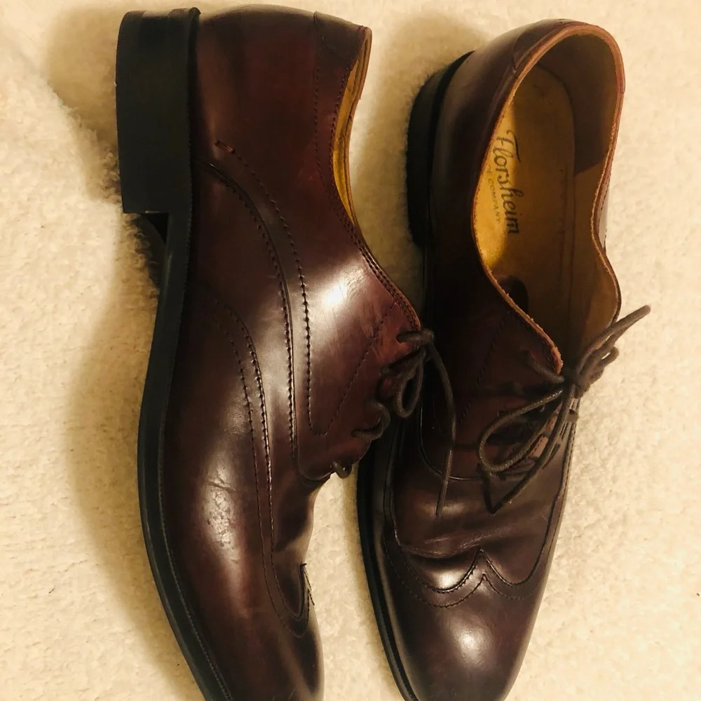 Florsheim Brown Oxford Dress Shoes Sleek Leather Design